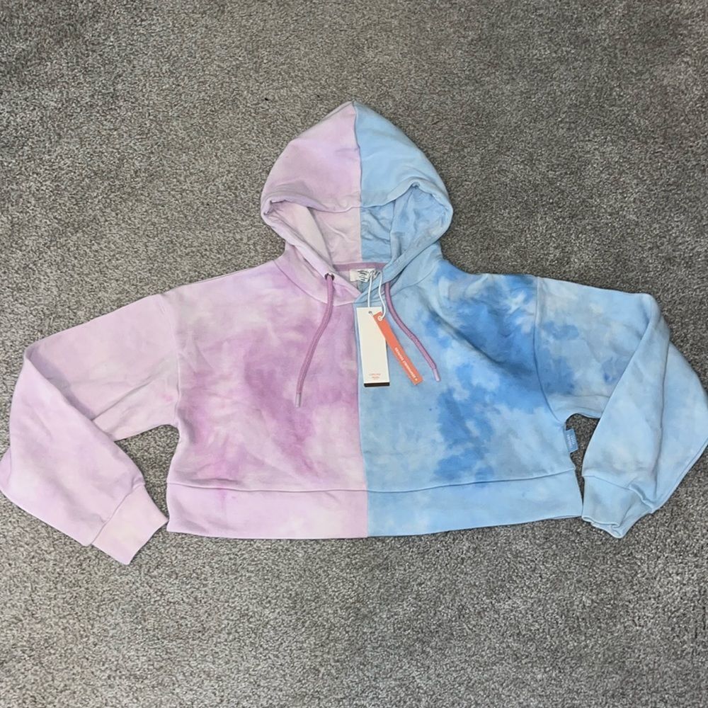New 🔥import Chelsea Peers crop top hooded hoodie sweatshirt NWT Blue & Pink 🙏